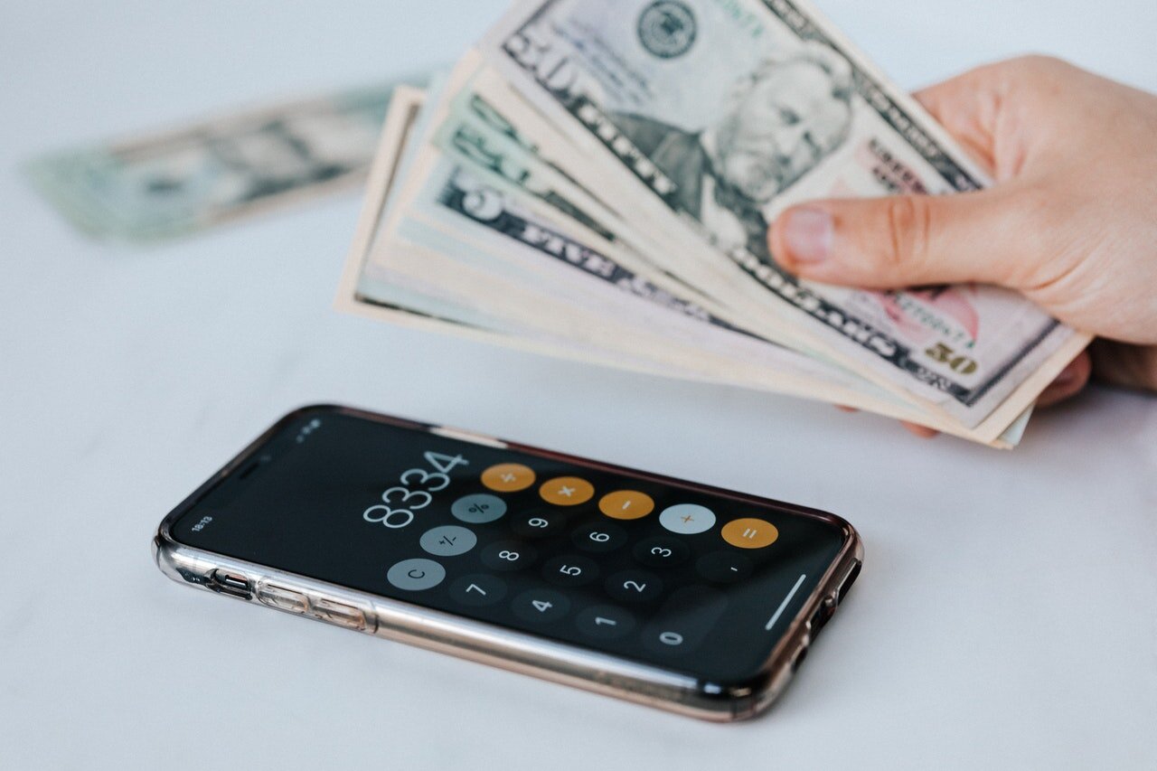Resident companies that receive dividends are exempt from tax on dividends.